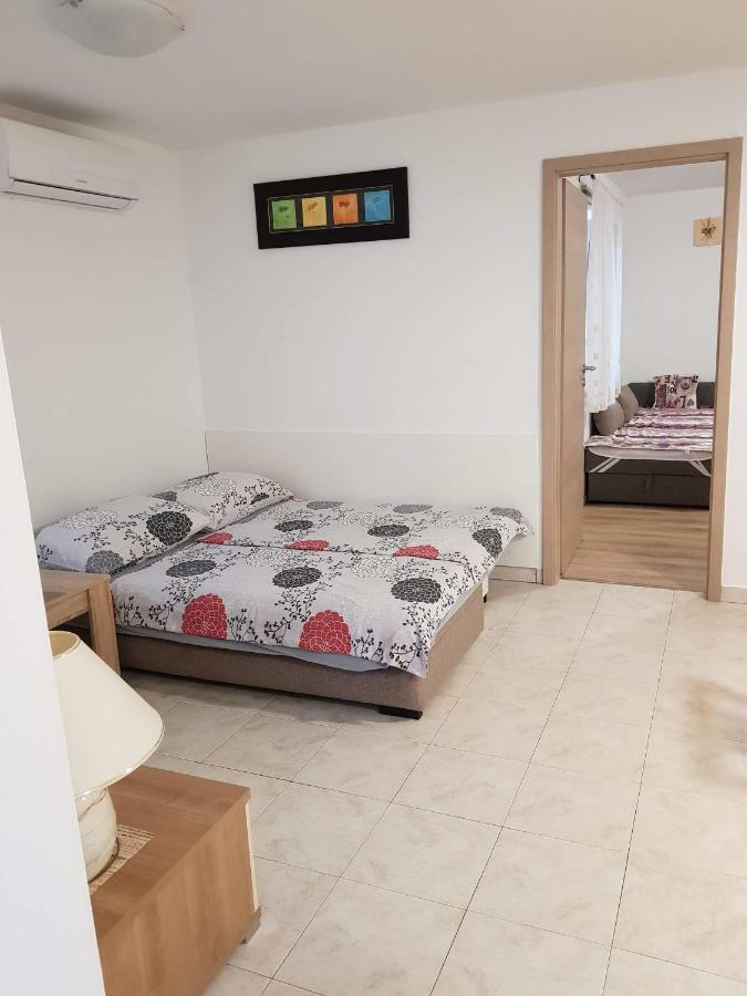 Apartment Natali Brseč Eksteriør billede